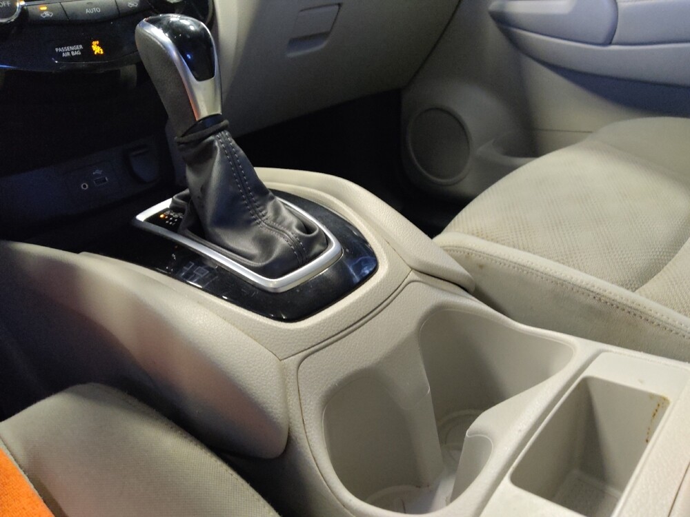 2019 Nissan Rogue Sport in Phoenix, AZ 85015 - 18123278 26