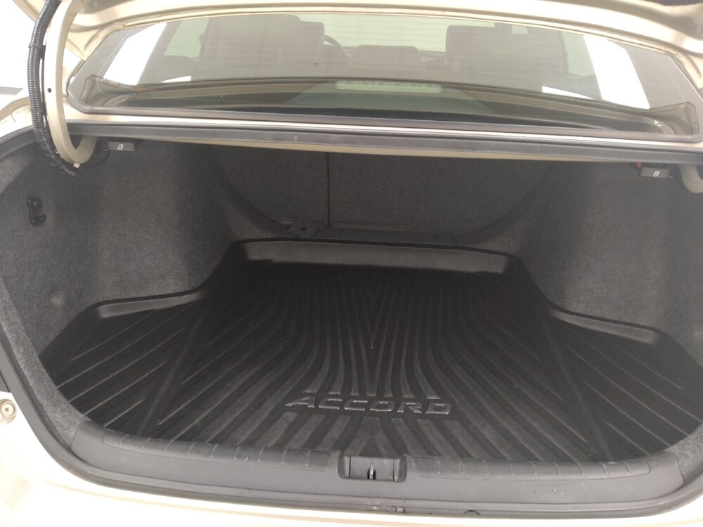 2018 Honda Accord in St. Louis, MO 63125 - 18123280 29