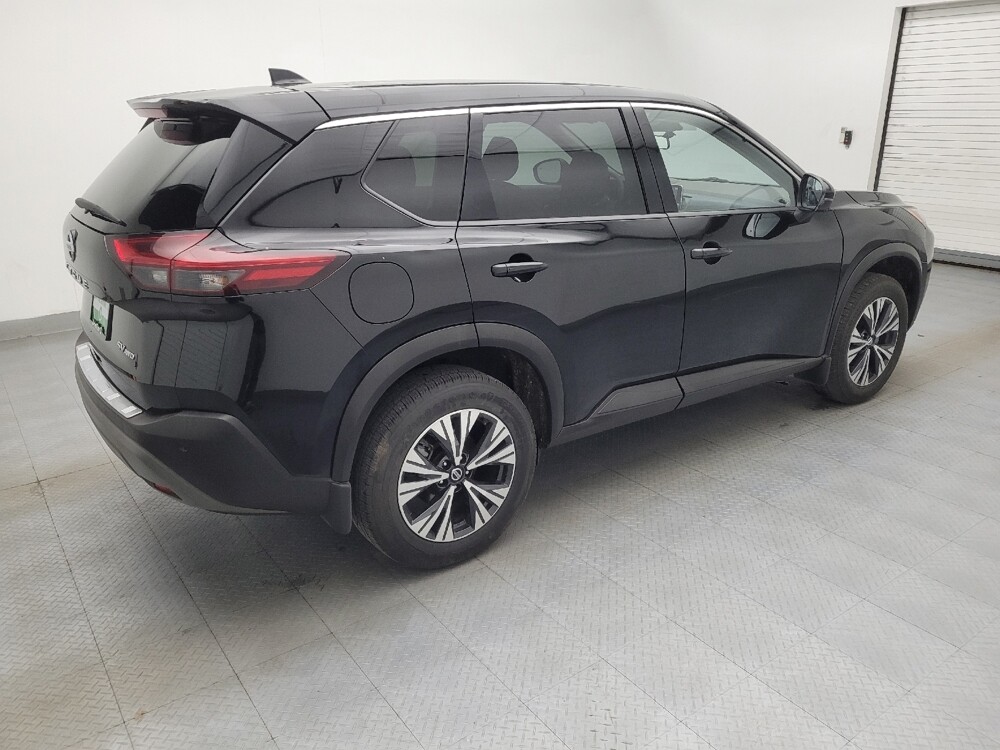2021 Nissan Rogue in Greenville, SC 29607 - 18123282 10
