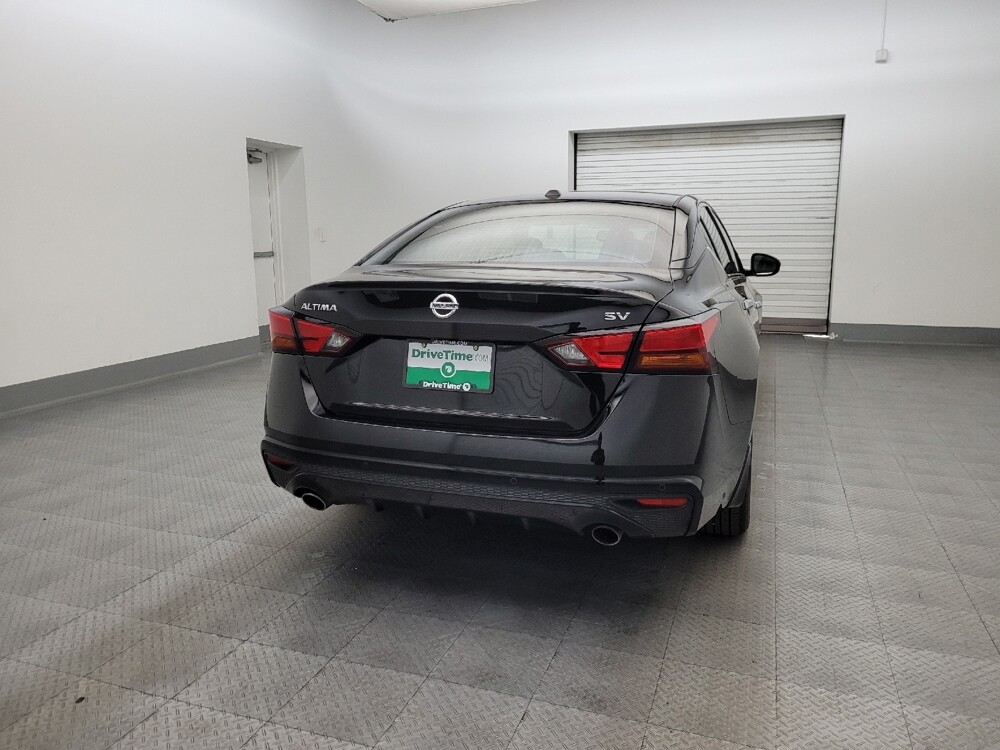 2019 Nissan Altima in Mesa, AZ 85210 - 18123286 7