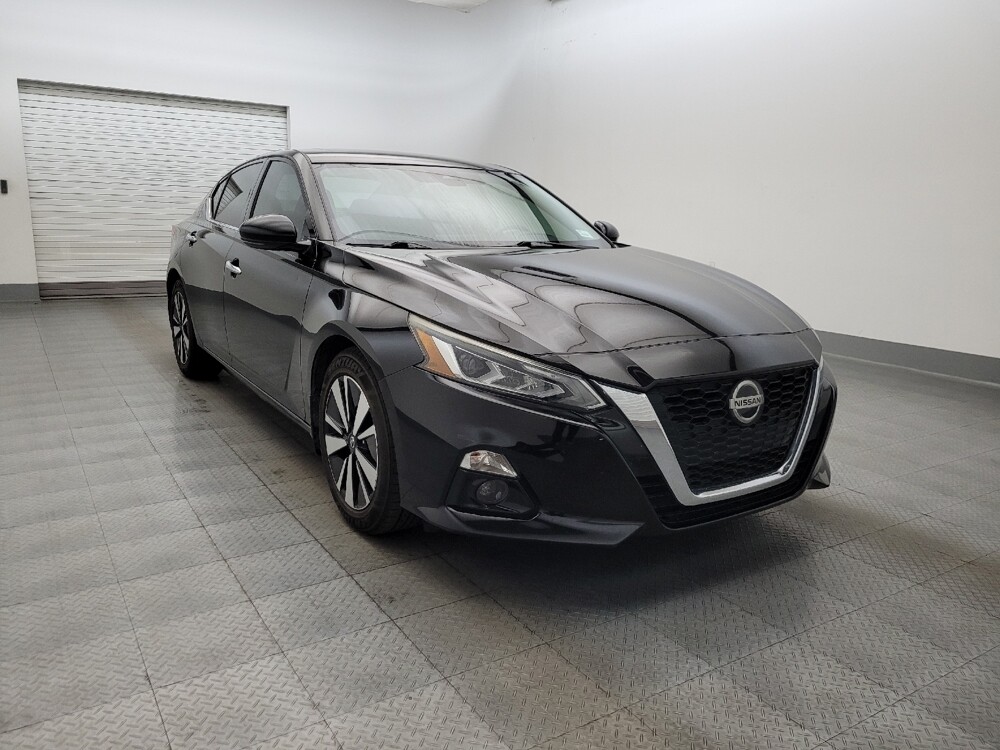 2019 Nissan Altima in Mesa, AZ 85210 - 18123286 13