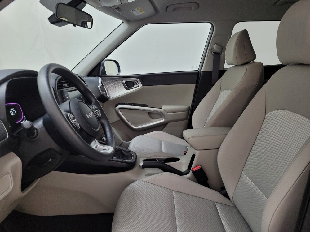 2025 Kia Soul in Allentown, PA 18103 - 18123288 17