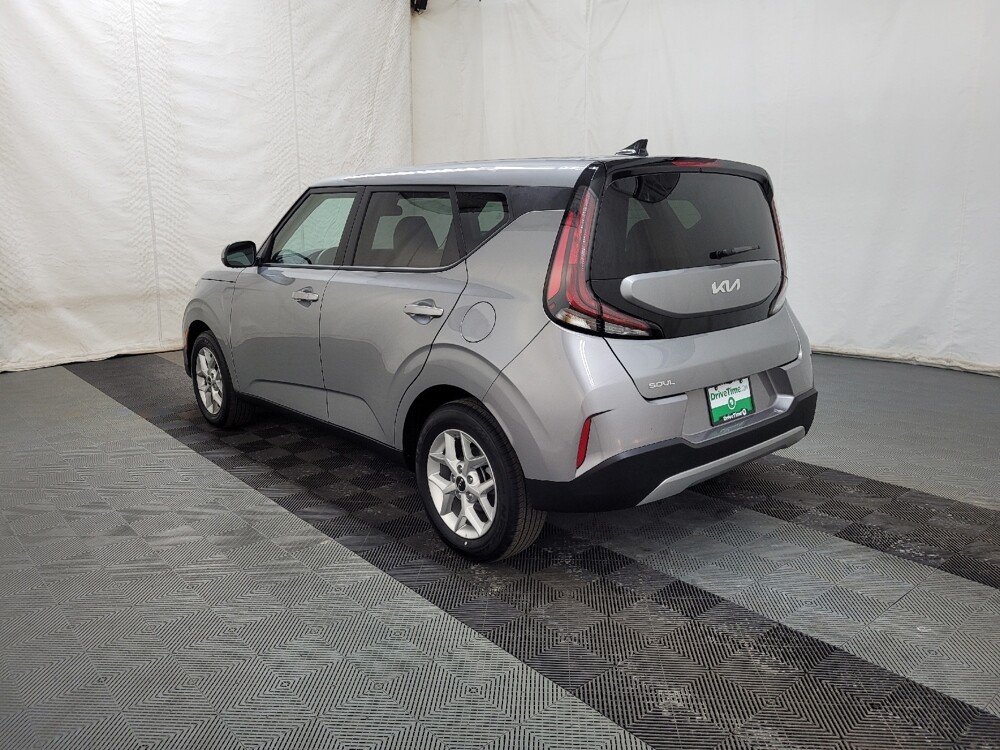 2025 Kia Soul in Allentown, PA 18103 - 18123288 5