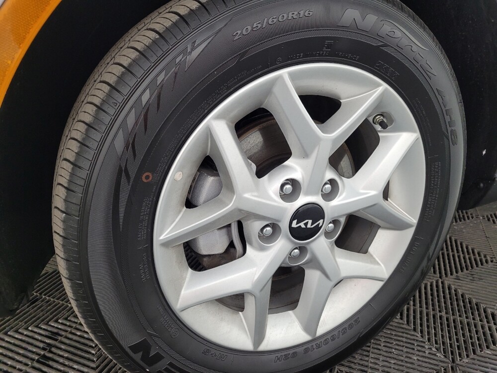 2025 Kia Soul in Allentown, PA 18103 - 18123288 31