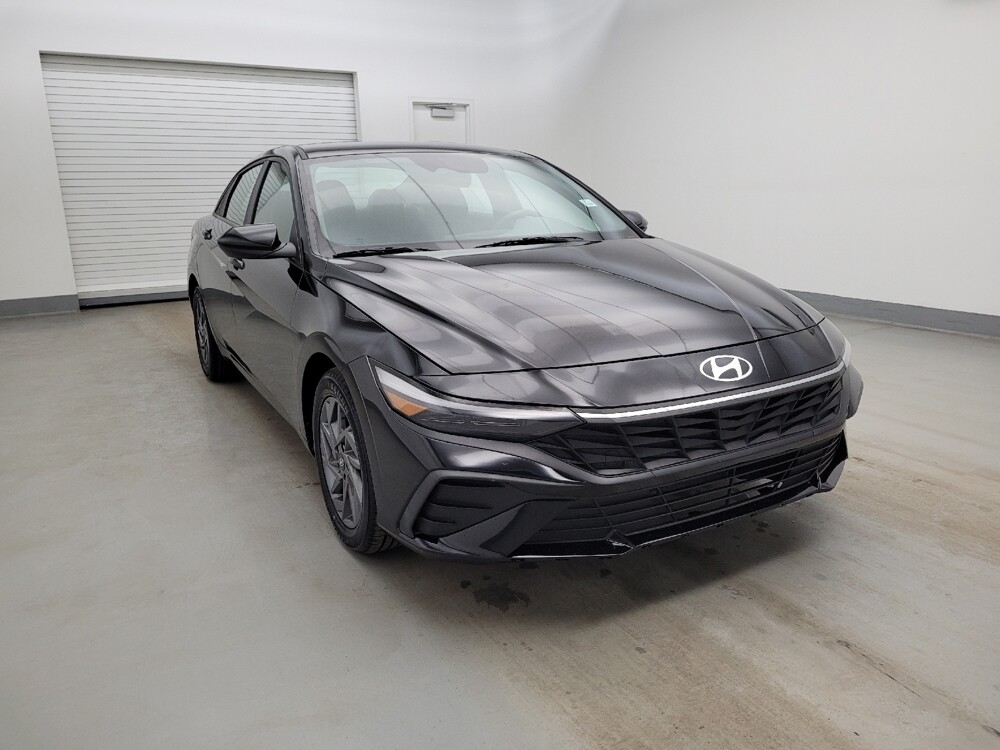 2024 Hyundai Elantra in Maple Heights, OH 44137 - 18123289 13