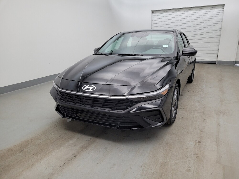 2024 Hyundai Elantra in Maple Heights, OH 44137 - 18123289 15