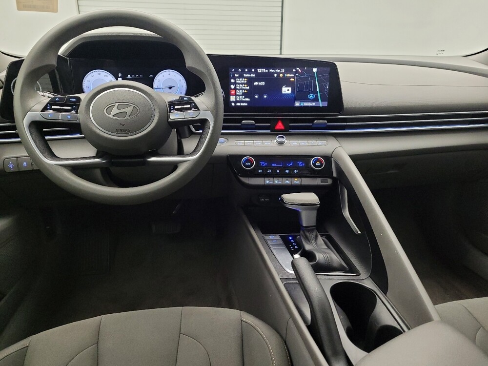 2024 Hyundai Elantra in Maple Heights, OH 44137 - 18123289 22