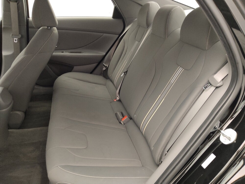 2023 Hyundai Elantra in Metairie, LA 70006 - 18123290 18