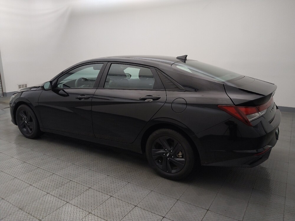 2023 Hyundai Elantra in Metairie, LA 70006 - 18123290 3