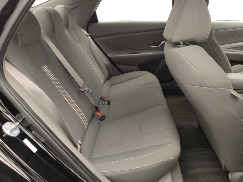 2023 Hyundai Elantra in Metairie, LA 70006 - 18123290 19