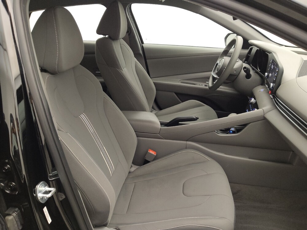 2023 Hyundai Elantra in Metairie, LA 70006 - 18123290 21