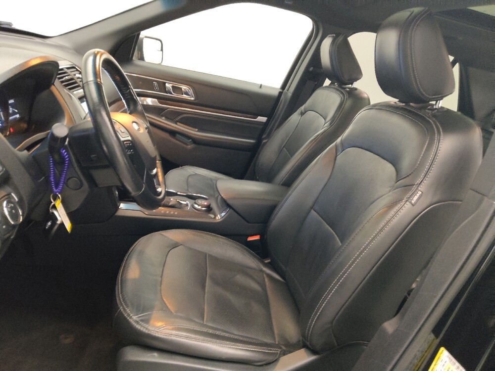 2018 Ford Explorer in Marietta, GA 30062 - 18123291 17