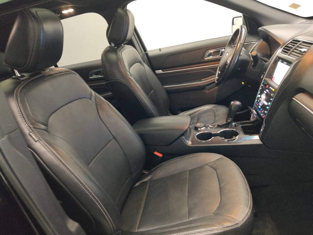 2018 Ford Explorer in Marietta, GA 30062 - 18123291 21