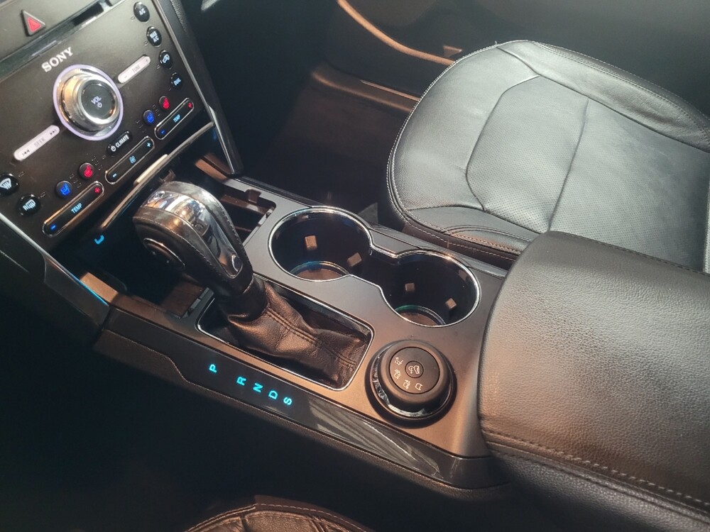 2018 Ford Explorer in Marietta, GA 30062 - 18123291 26