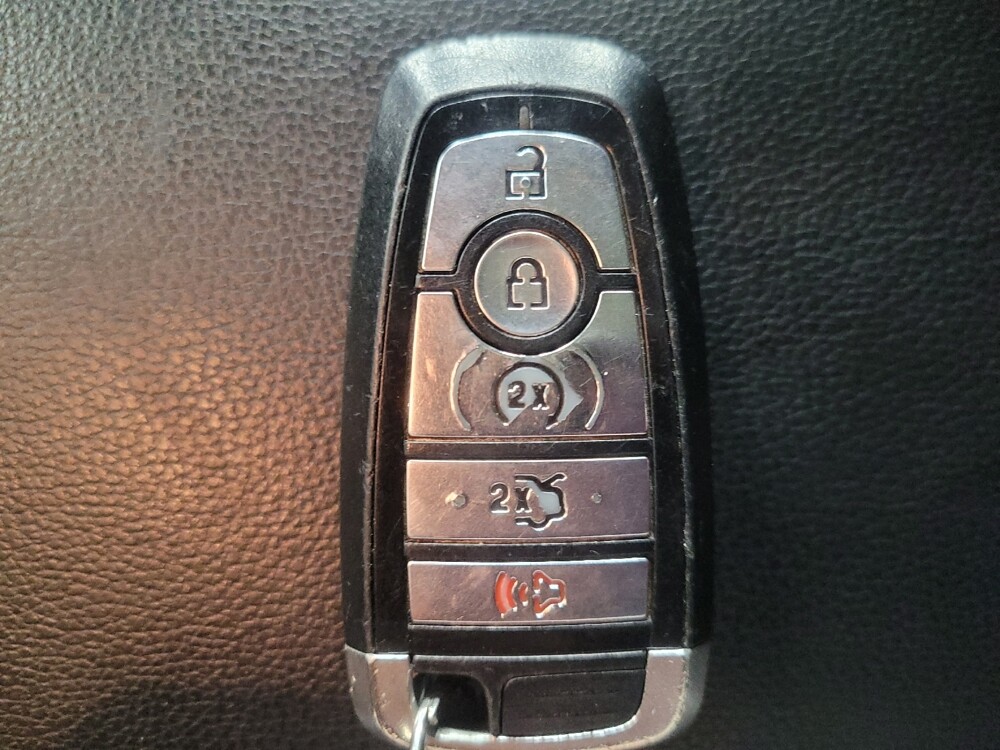 2018 Ford Explorer in Marietta, GA 30062 - 18123291 32