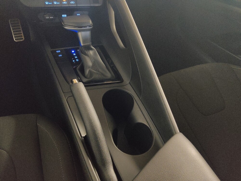 2025 Hyundai Elantra in Augusta, GA 30907 - 18123292 26
