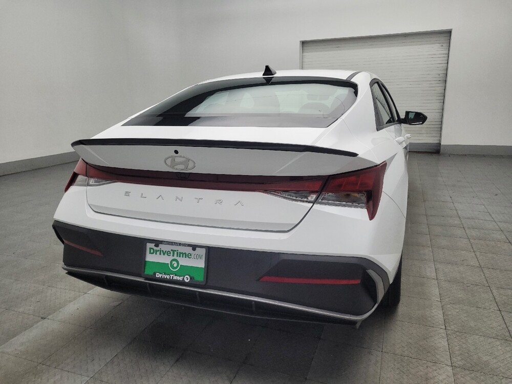 2025 Hyundai Elantra in Augusta, GA 30907 - 18123292 7