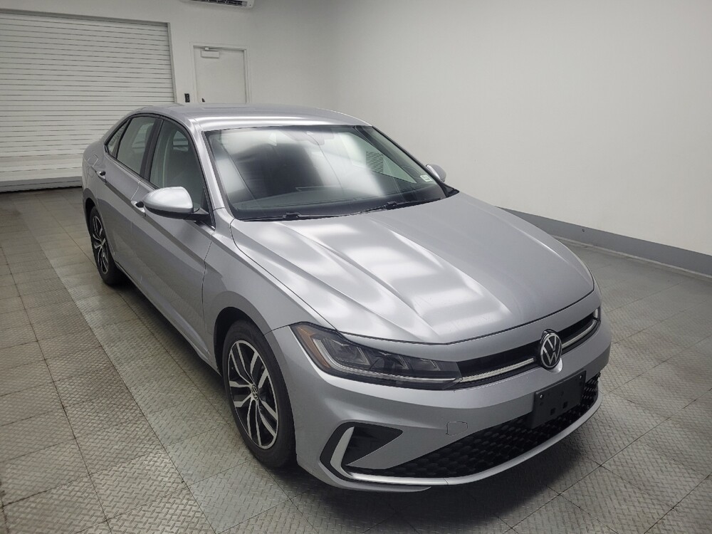 2025 Volkswagen Jetta in Highland, IN 46322 - 18123296 13