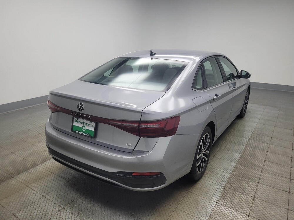 2025 Volkswagen Jetta in Highland, IN 46322 - 18123296 9