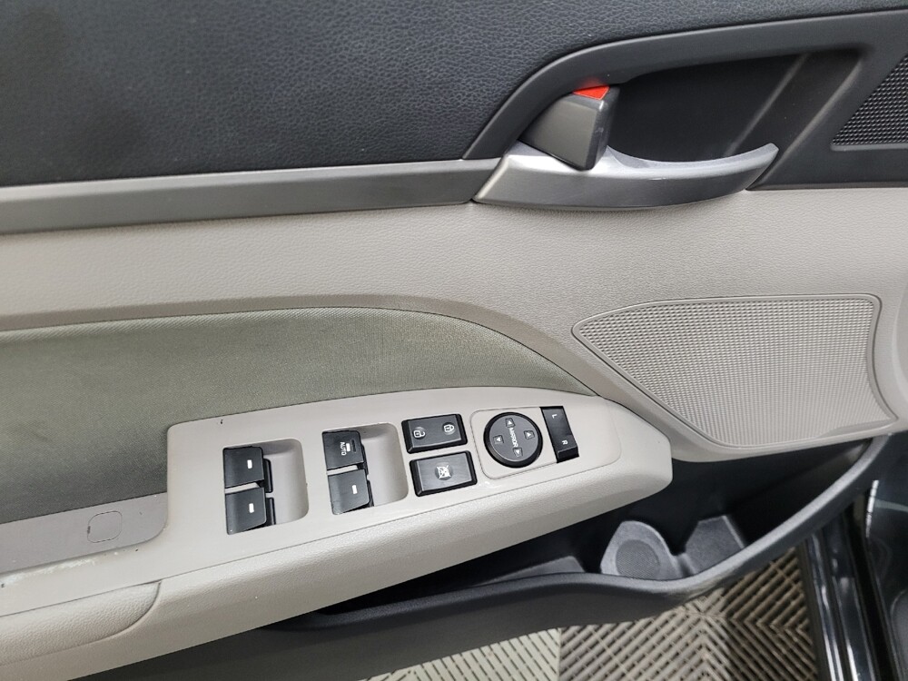 2017 Hyundai Elantra in Allentown, PA 18103 - 18123301 27