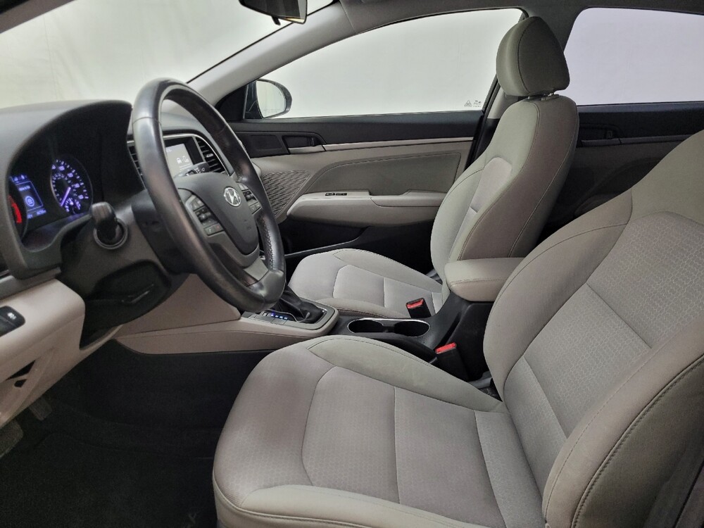 2017 Hyundai Elantra in Allentown, PA 18103 - 18123301 17