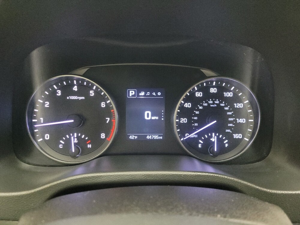 2017 Hyundai Elantra in Allentown, PA 18103 - 18123301 23