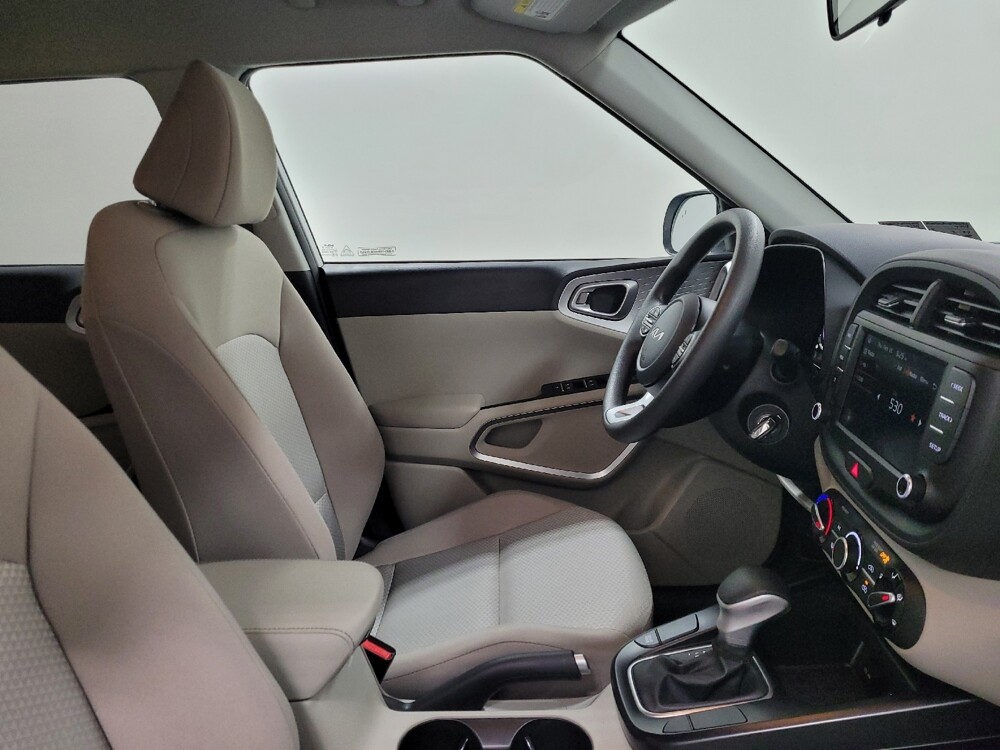 2025 Kia Soul in Allentown, PA 18103 - 18123303 21