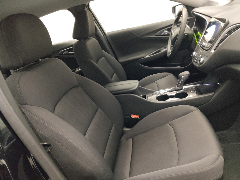 2025 Chevrolet Malibu in Jackson, MS 39211 - 18123304 21