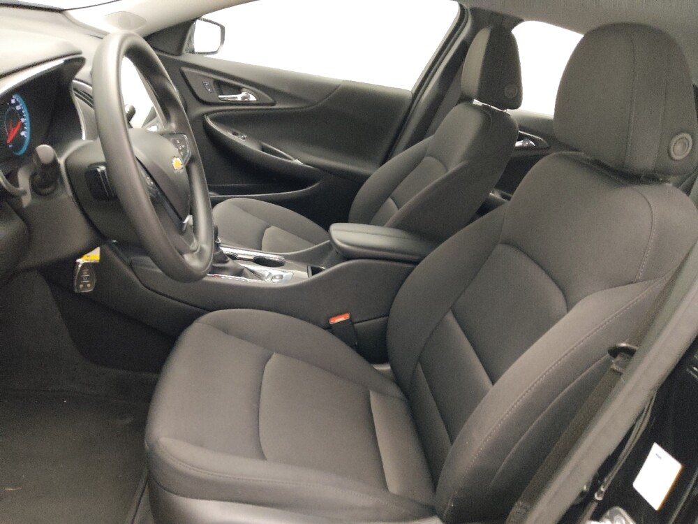 2025 Chevrolet Malibu in Jackson, MS 39211 - 18123304 17