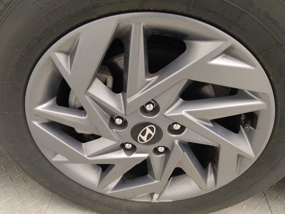 2024 Hyundai Elantra in Columbus, GA 31909 - 18123306 31