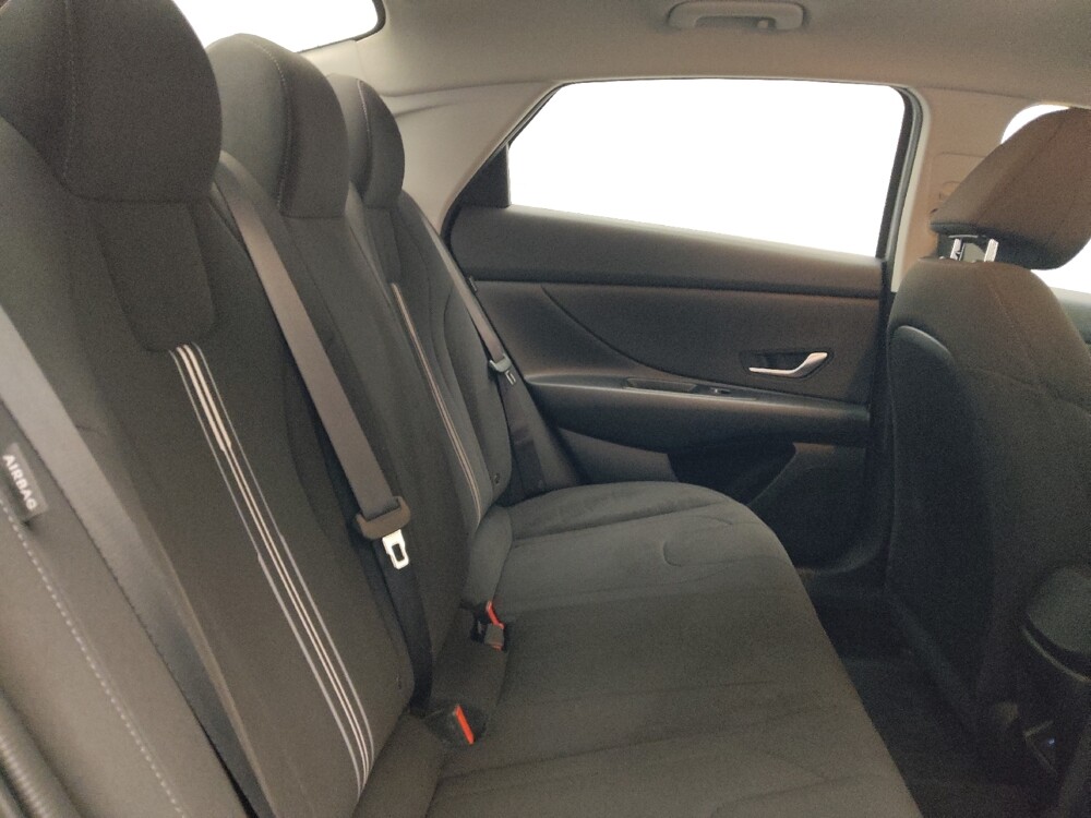 2024 Hyundai Elantra in Columbus, GA 31909 - 18123306 19