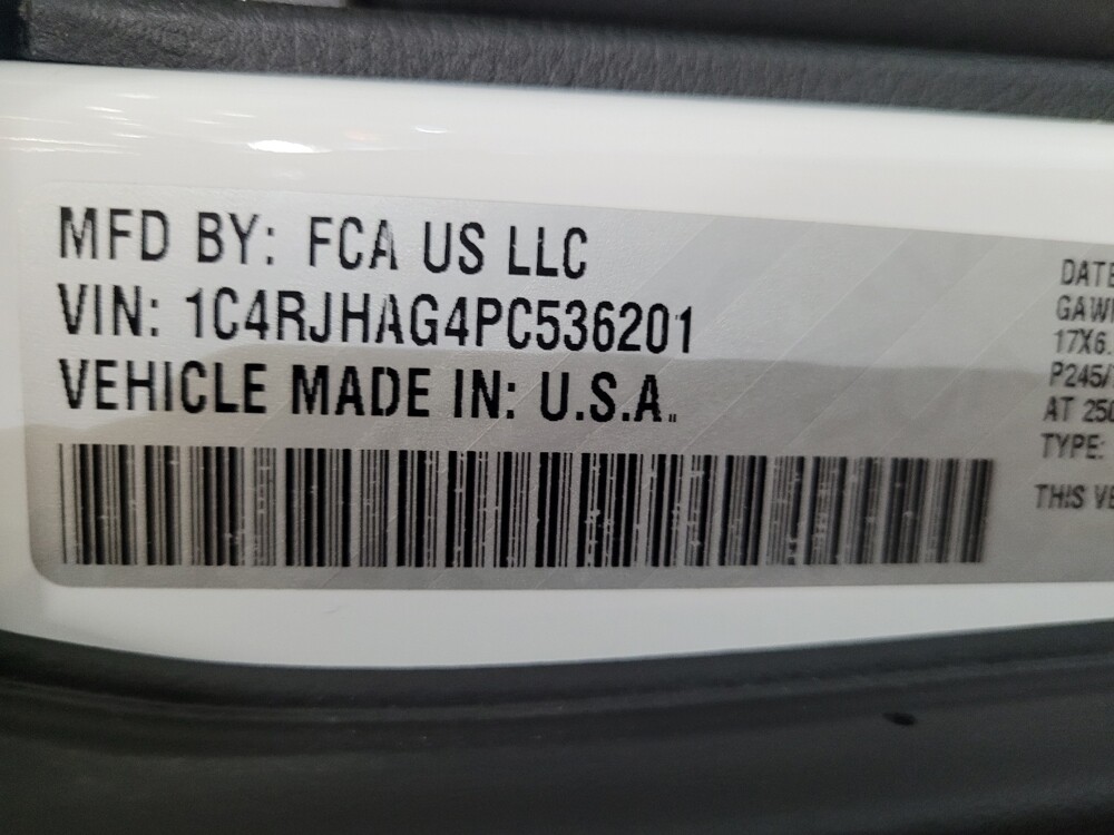 2023 Jeep Grand Cherokee in New Castle, DE 19720 - 18123307 33