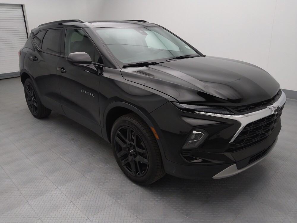 2024 Chevrolet Blazer in Independence, MO 64055 - 18123319 13