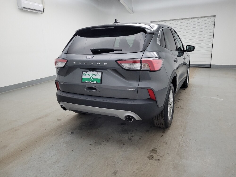 2022 Ford Escape in Louisville, KY 40258 - 18123322 7