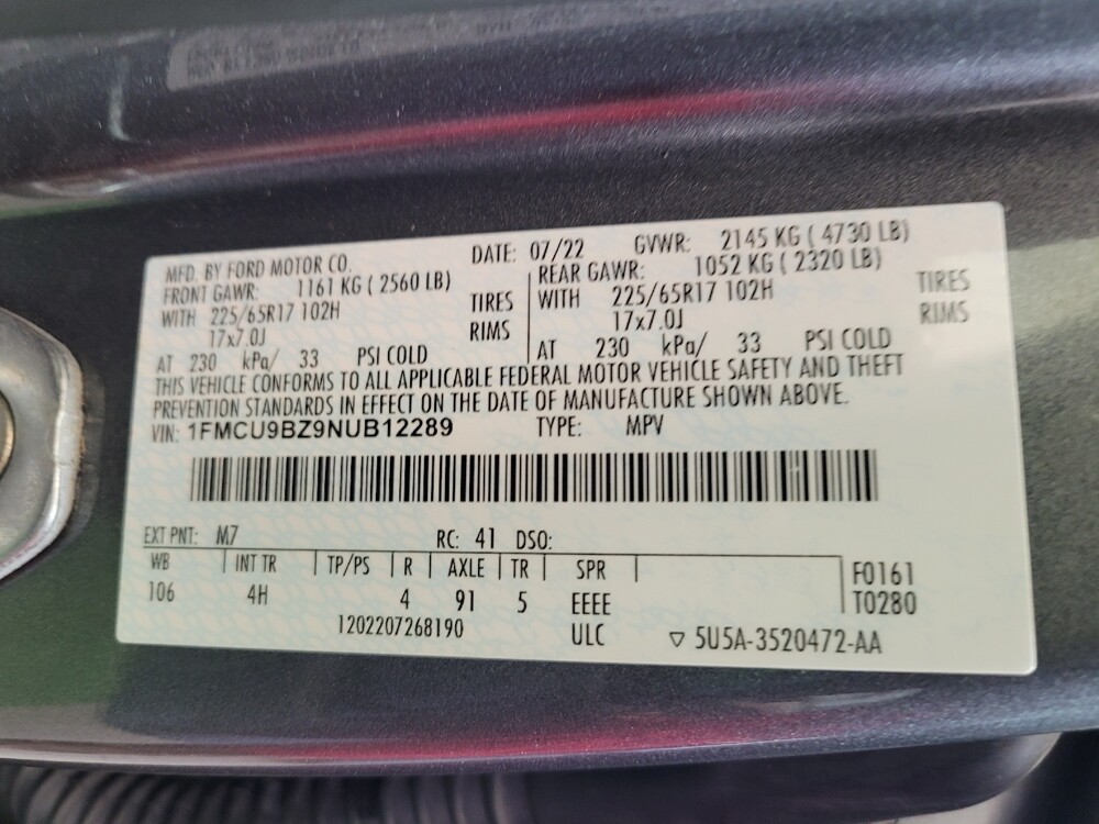 2022 Ford Escape in Louisville, KY 40258 - 18123322 33