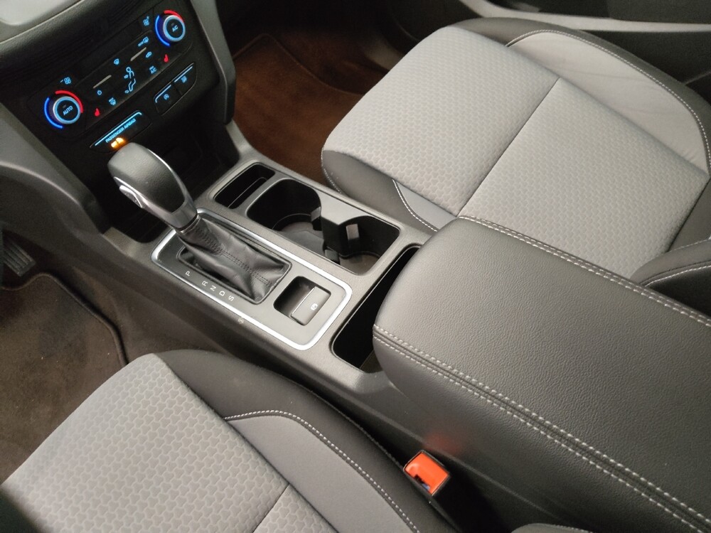 2019 Ford Escape in Wichita, KS 67207 - 18123324 26