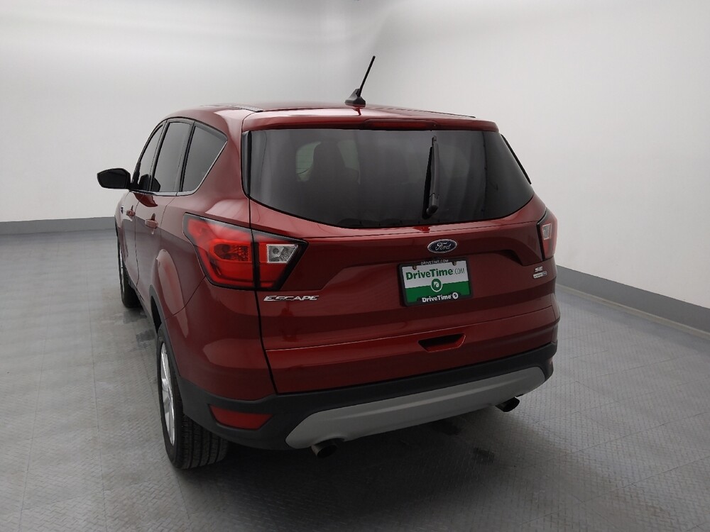 2019 Ford Escape in Wichita, KS 67207 - 18123324 6