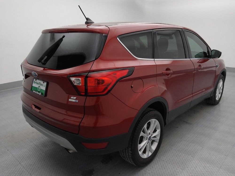 2019 Ford Escape in Wichita, KS 67207 - 18123324 9