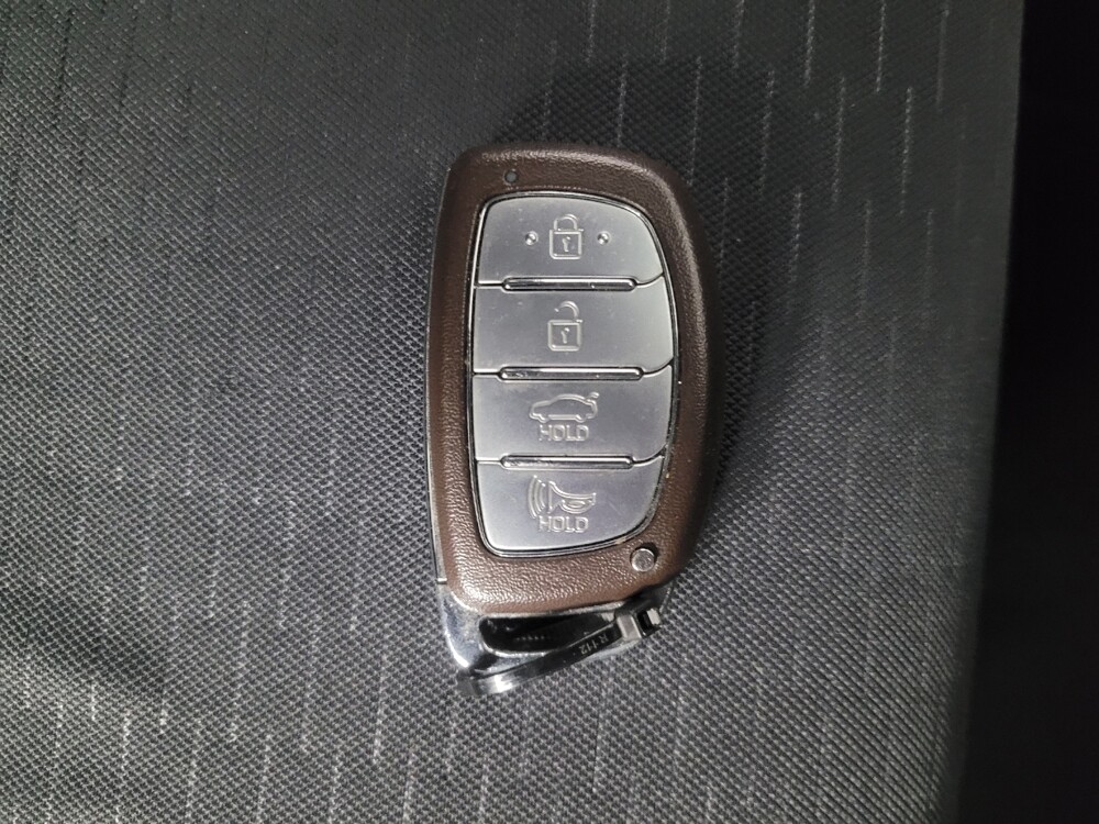 2021 Hyundai Tucson in Marietta, GA 30062 - 18123328 32