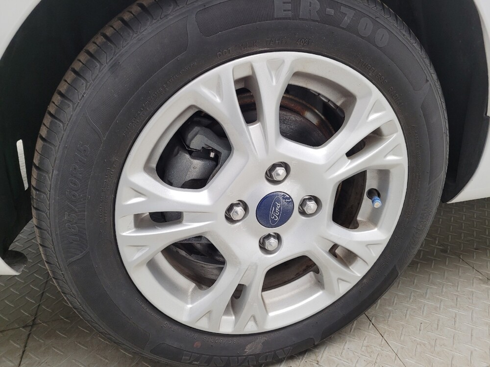 2014 Ford Fiesta in Taylor, MI 48180 - 18123329 31