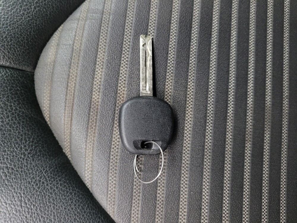 2021 Toyota Camry in Taylor, MI 48180 - 18123332 32