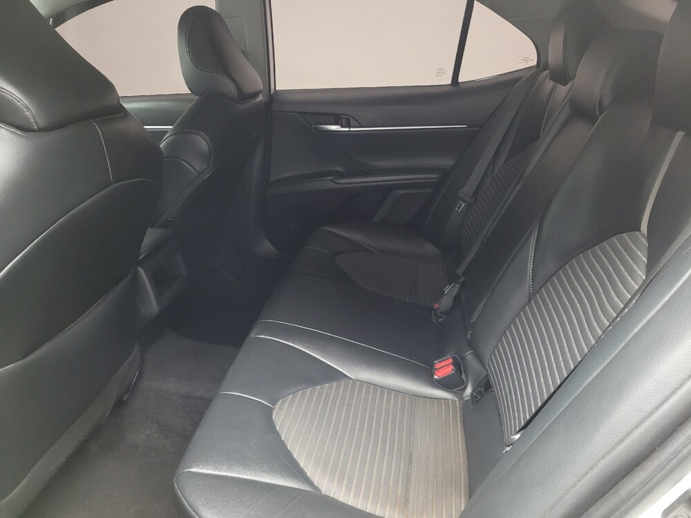 2021 Toyota Camry in Taylor, MI 48180 - 18123332 18