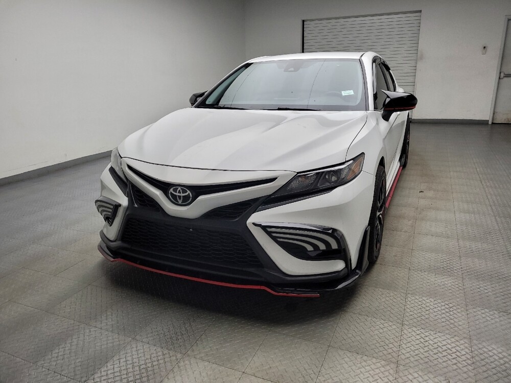 2021 Toyota Camry in Taylor, MI 48180 - 18123332 15