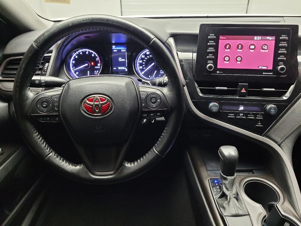 2021 Toyota Camry in Taylor, MI 48180 - 18123332 22
