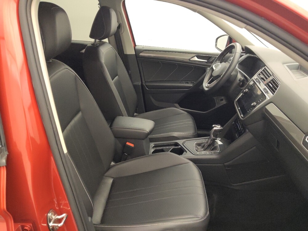 2022 Volkswagen Tiguan in Houston, TX 77060 - 18123338 21