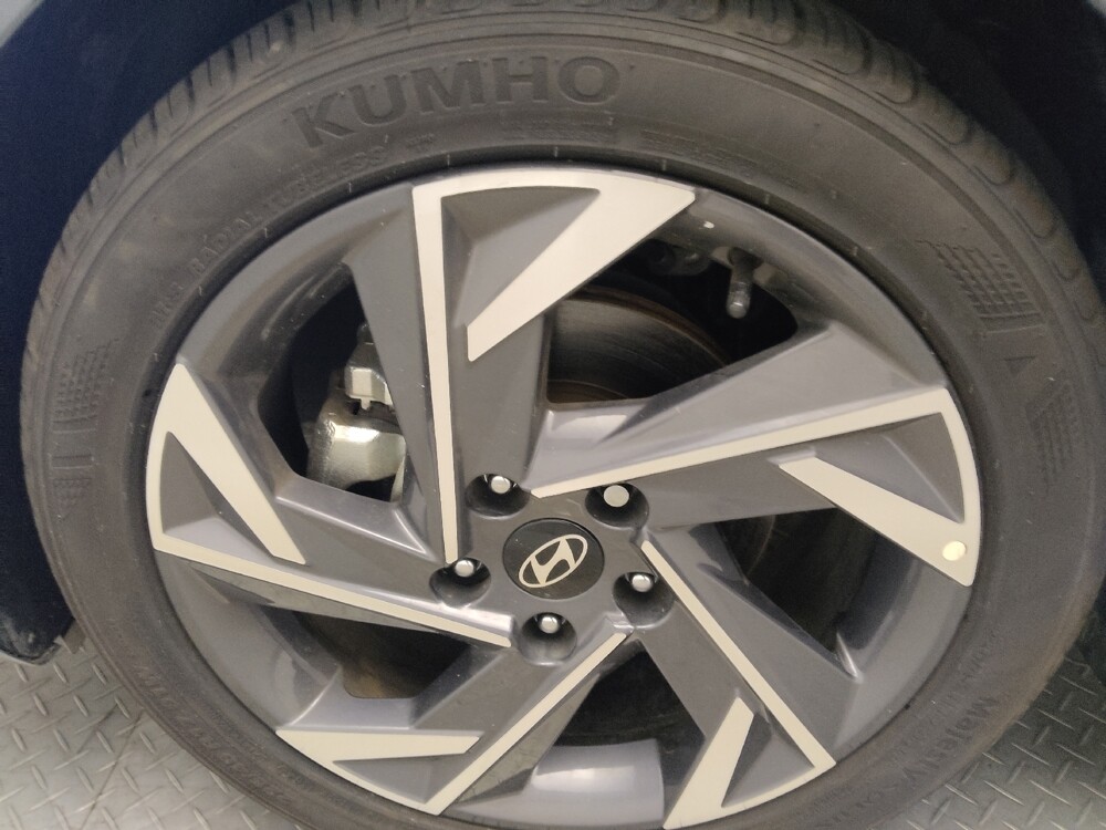 2025 Hyundai Elantra in Jackson, MS 39211 - 18123341 31