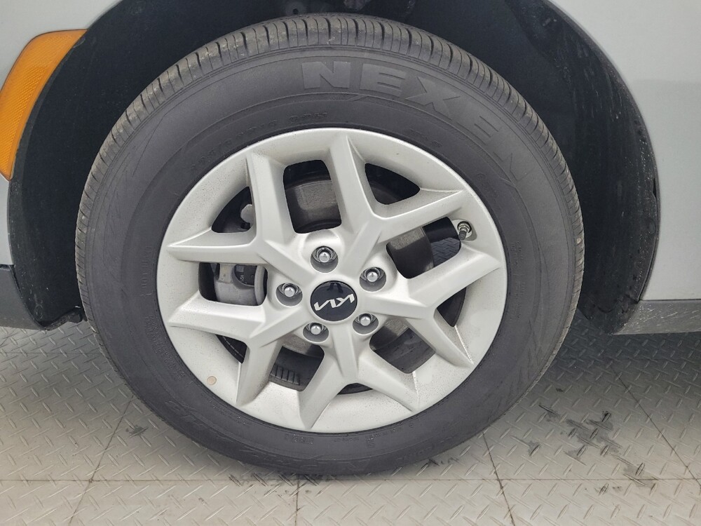 2025 Kia Soul in Raleigh, NC 27604 - 18123347 31