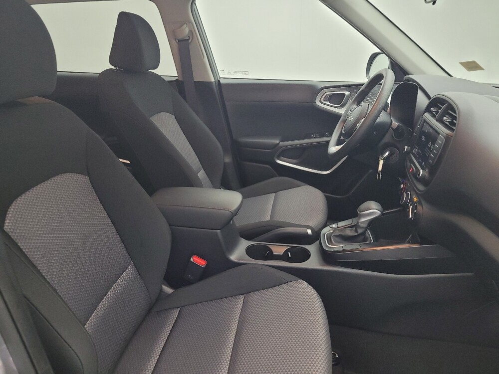 2025 Kia Soul in Raleigh, NC 27604 - 18123347 21
