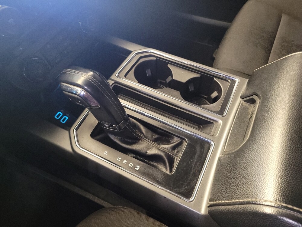 2018 Ford F150 in Louisville, KY 40258 - 18123348 26