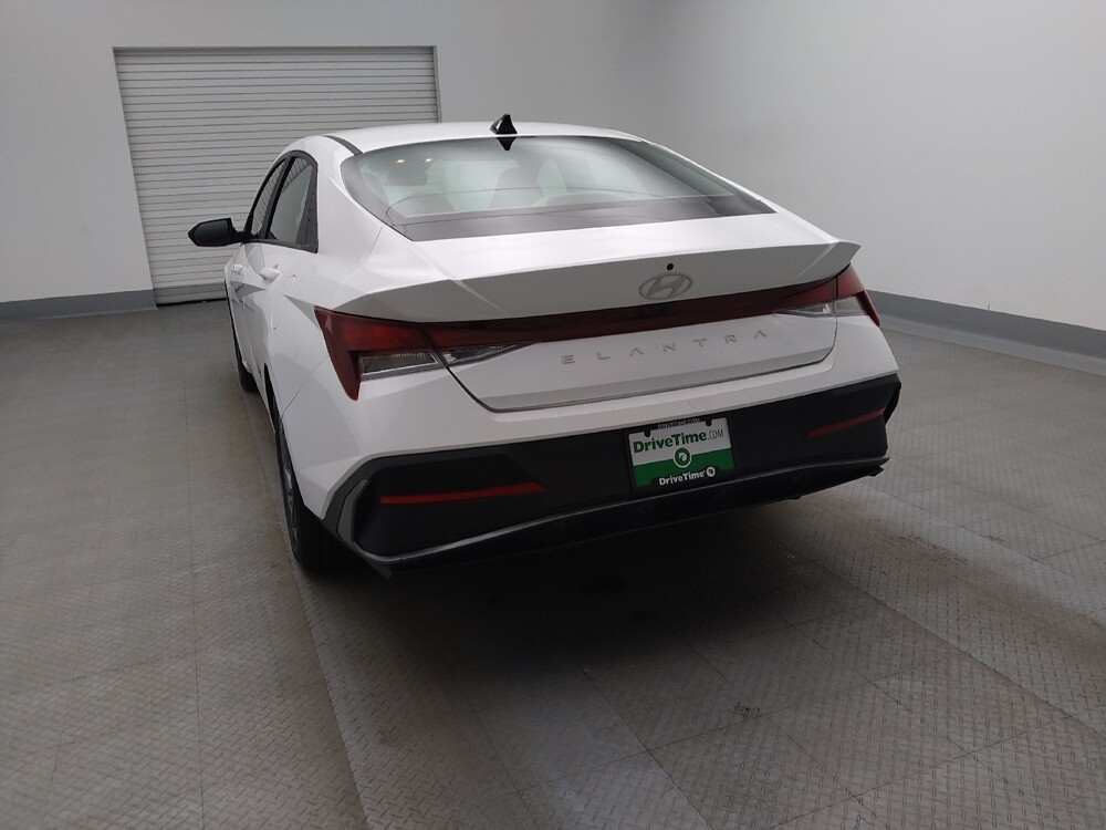 2024 Hyundai Elantra in Albuquerque, NM 87123 - 18123351 6